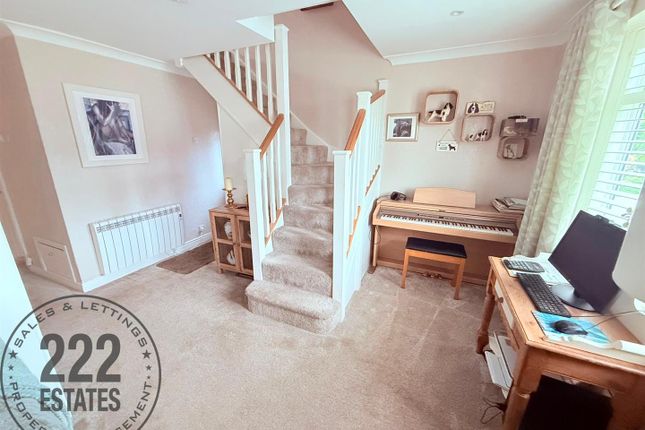 49, Cranborne Avenue, Warrington photo 3