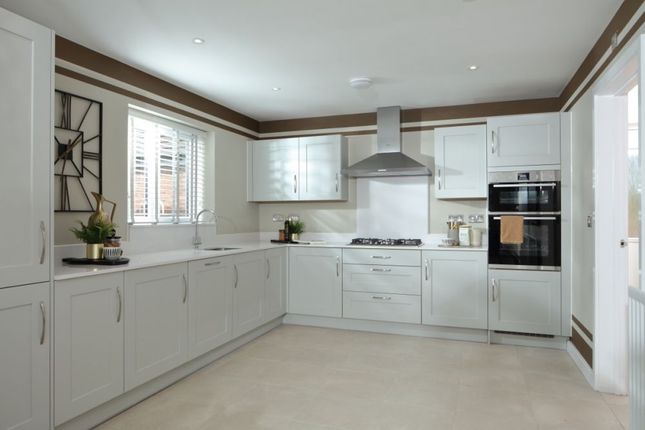 6, Maidenhead Road, Windsor photo 3