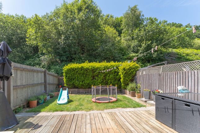 45 Coed Celynen Drive, Abercarn photo 4