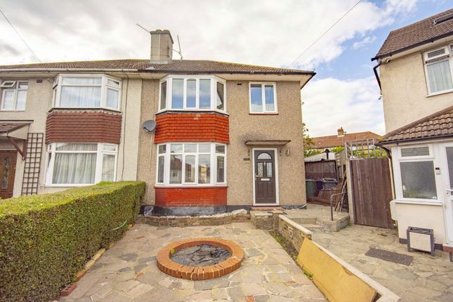 3-bed house on 23, Layfield Crescent, London, £3,000/mo