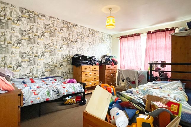 Terraced house for sale in Wigmores, Telford