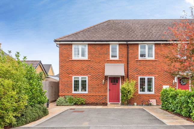 3-bed terraced on Parker Close, Carterton, £335,000
