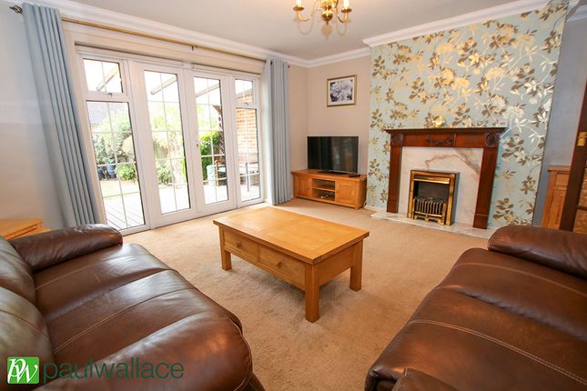 Pear Tree Walk, Waltham Cross photo 4