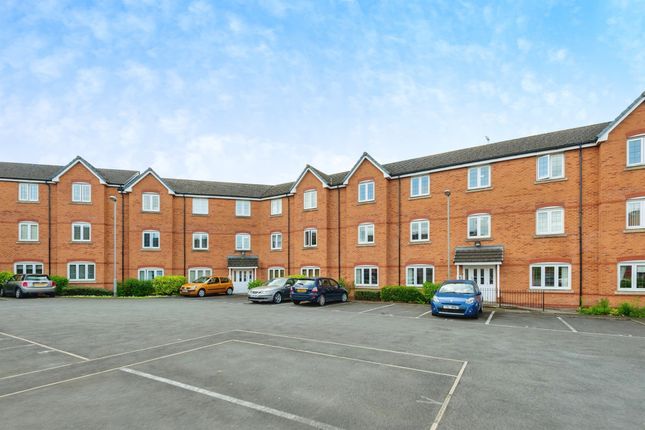 Flat for sale in Mere View, Helsby, Frodsham