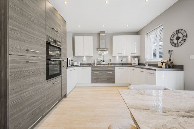 14, Tickner Drive, Ebbsfleet Garden City photo 4