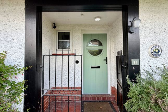11, Terminus Avenue, Bexhill-on-Sea photo 2
