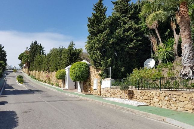 Villa for sale in Marbella, Málaga, Andalusia, Spain