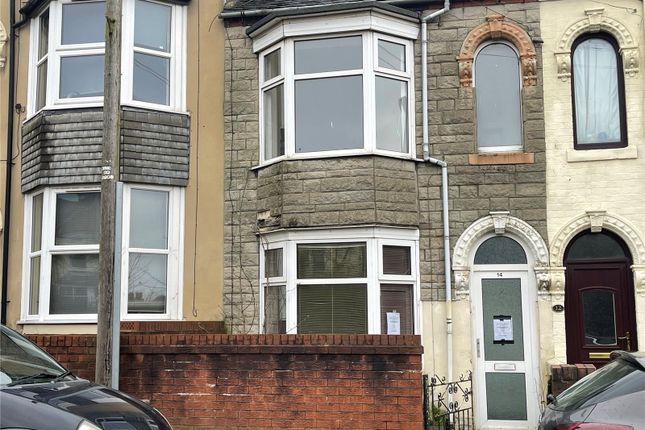 Thumbnail Town house for sale in Weston Street, Stoke-On-Trent, Staffordshire