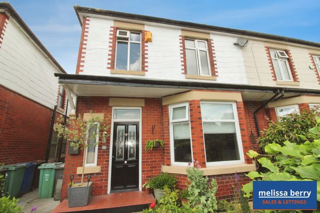 21, Simister Lane, Manchester photo 2