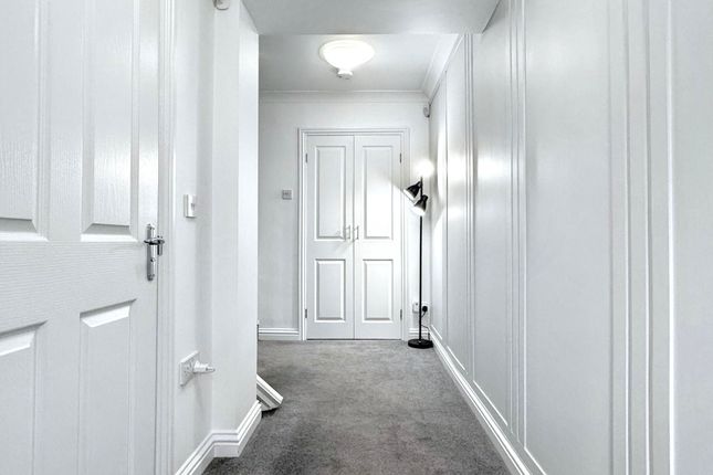 11, Seine Court, Jarrow photo 4