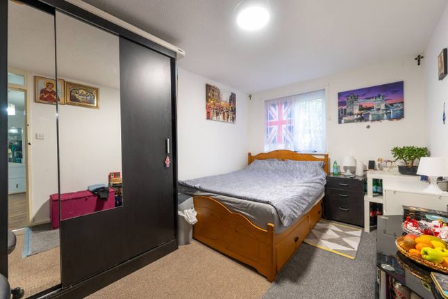 Flat for sale in Chalkhill Road, Wembley