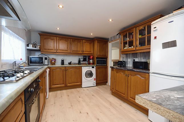 Mobile/park home for sale in Main Drive, Lower Dunton Road, Dunton, Brentwood