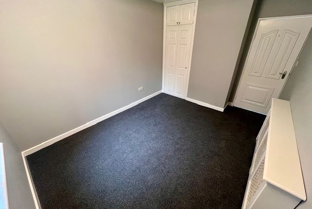 11, Blakesley Road, BIRMINGHAM photo 5