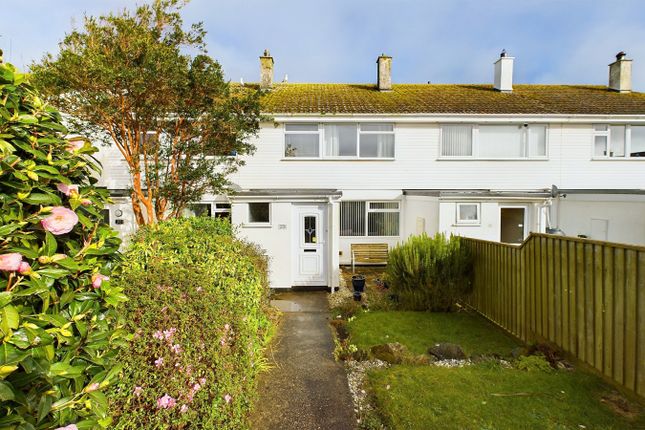 3 Bedroom Mid Terraced House For Sale