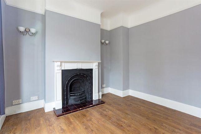 34, Seaford Road, London photo 2