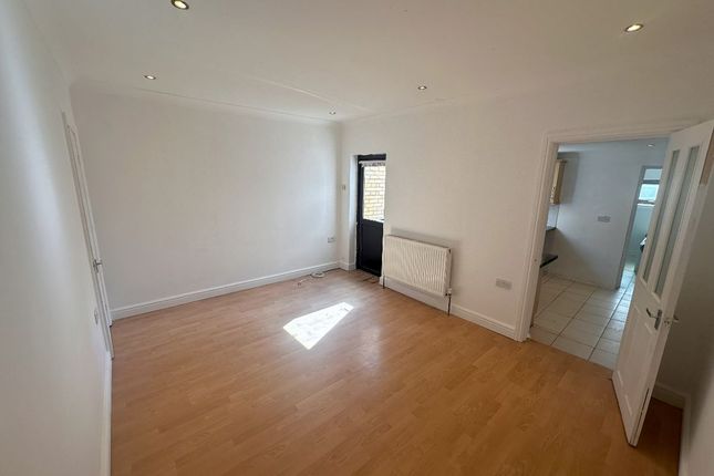 Thumbnail Terraced house for sale in Burnt Oak Terrace, Gillingham