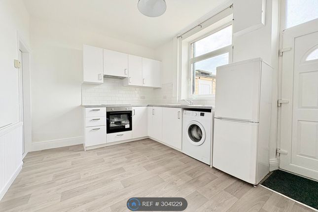 Pawson Street, Robin Hood, Wakefield photo 2