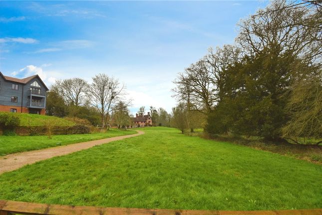 Flat for sale in Mortimer Drive, Romsey, Hampshire