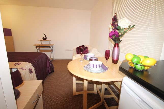 Studio to rent in Gibbon Lane, Plymouth