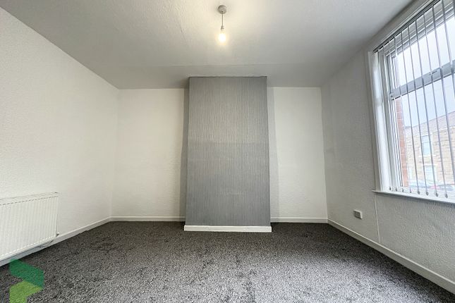 117, Livesey Branch Road, Blackburn photo 2