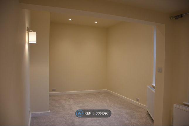 East Parade, Harrogate photo 2