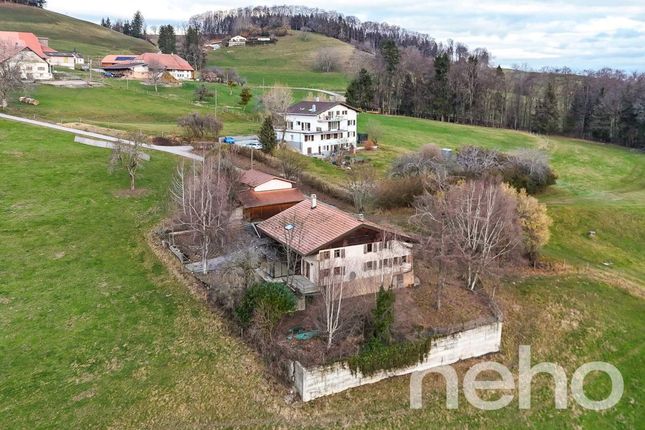 Thumbnail Villa for sale in Le Bry, Canton De Fribourg, Switzerland