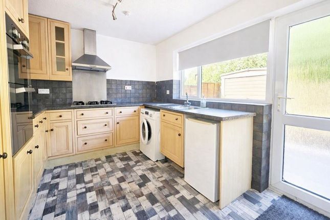 21, Compton Close, Lee-On-The-Solent photo 4