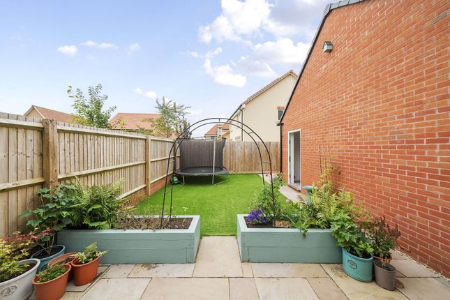 18 Feltham Close, Wells photo 2