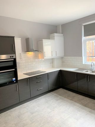 Thumbnail Terraced house to rent in Delph Mount, Leeds