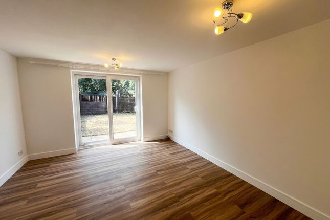 37 Steeping Road, Rugby photo 4