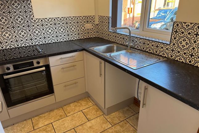 11, Richmond Court, Telford photo 3