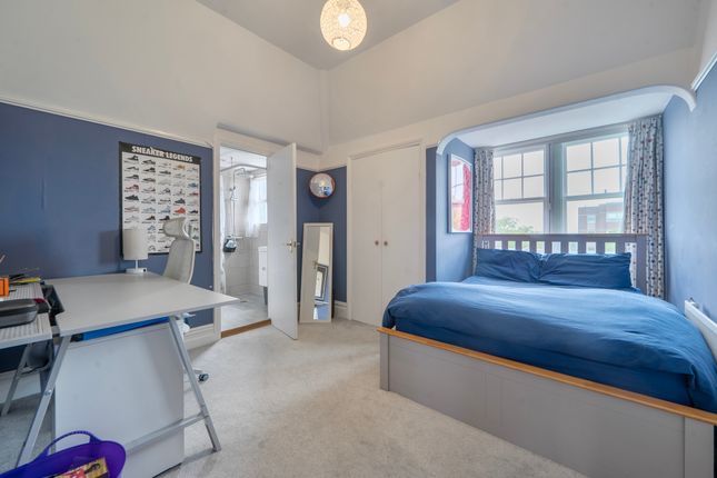 Flat 4, 79, The Drive, Hove photo 4