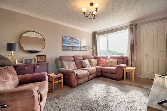 2, Kier Hardie Drive, Newport photo 3
