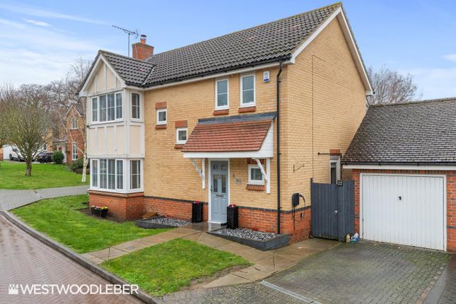 Thumbnail Detached house for sale in Ellis Close, Hoddesdon