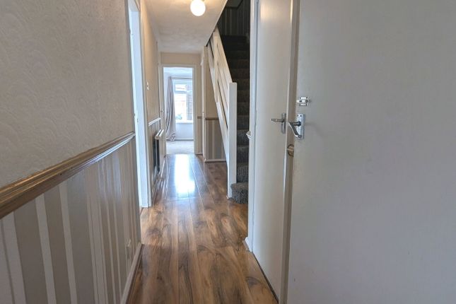 10, Vulcan Drive, Wigan photo 4