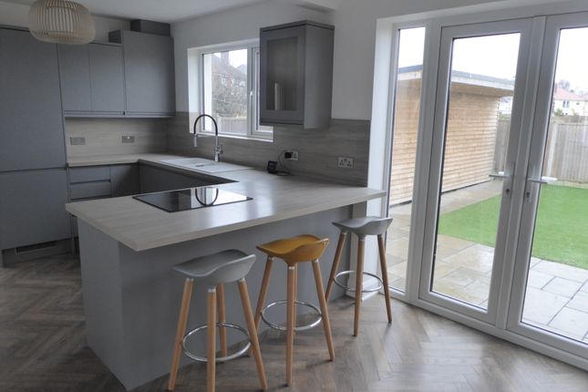 58, Broadway, Wirral photo 3
