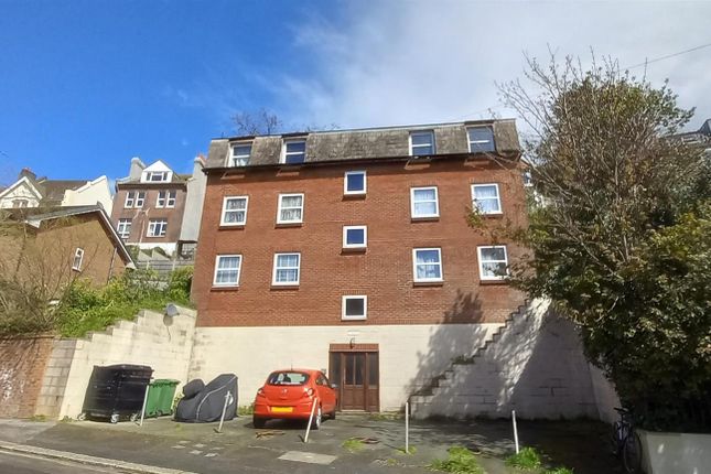 Flat to rent in Nelson Road, Hastings