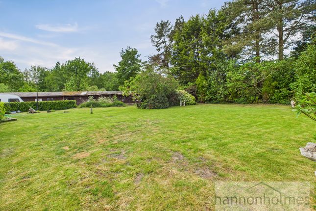 Cam05283G0-Pr0050-Still076