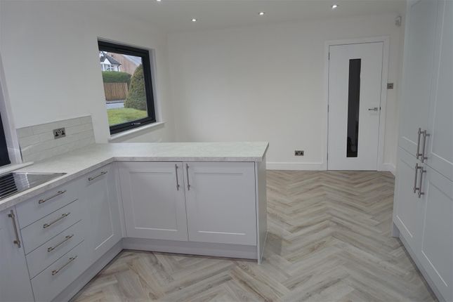 15, Almond Terrace, Shotts photo 4