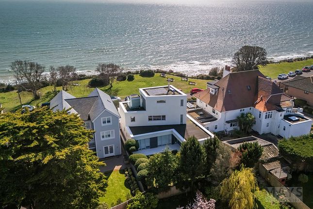 33, Cliff Drive, Canford Cliffs photo 2