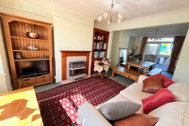 20 Pine View Road, Torquay photo 3