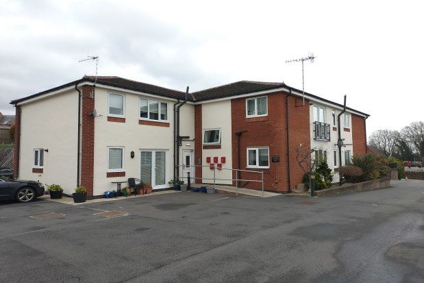 Thumbnail Flat to rent in The Mount, Chesterfield
