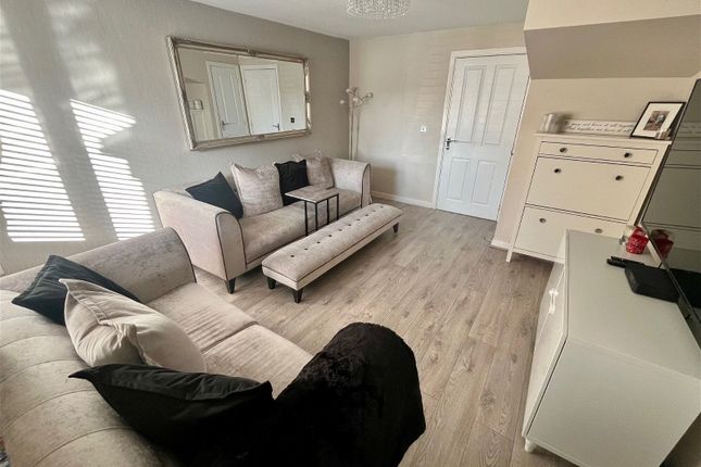 Town house for sale in Swallow Crescent, Maghull, Merseyside