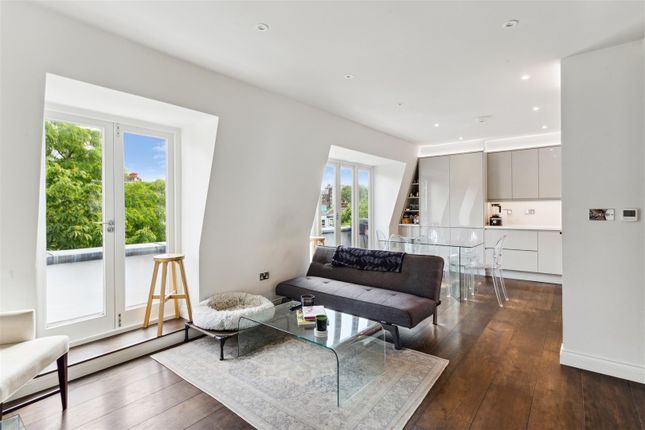 Thumbnail Flat to rent in Russell Road, Kensington