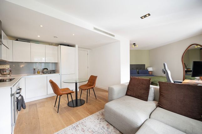 Courtyard Apartments, Avantgarde Place, Shoreditch photo 4