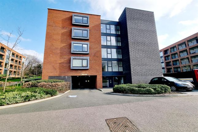 Thumbnail Flat for sale in Bournegate Court, Ebony Crescent, Cockfosters