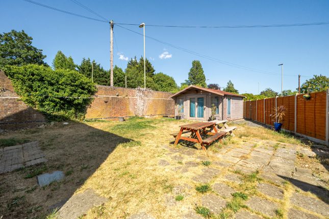 19, Swancote, Fareham photo 4