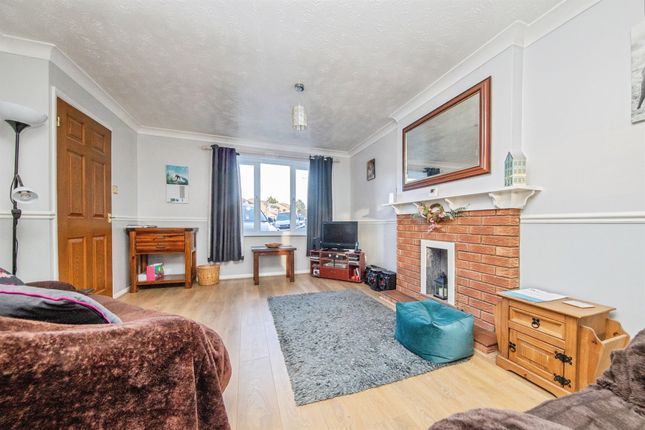 45, Coleness Road, Ipswich photo 4