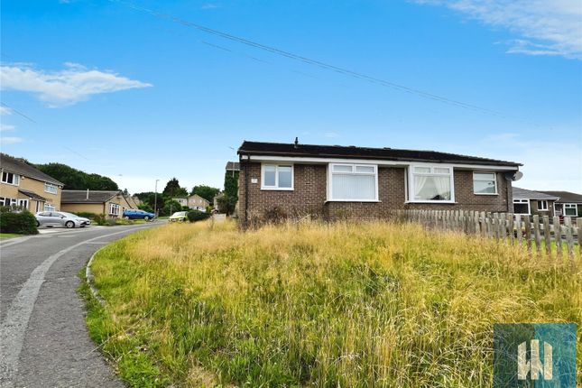 2-bed house on 2, High Brooms, Huddersfield, £140,000