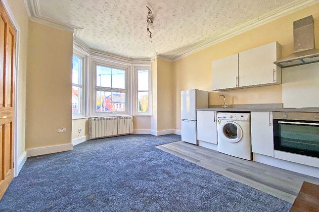 Flat 4, 42, Frimley Road, Camberley photo 2